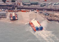 AP1-88 hovercraft at Ryde hoverport
